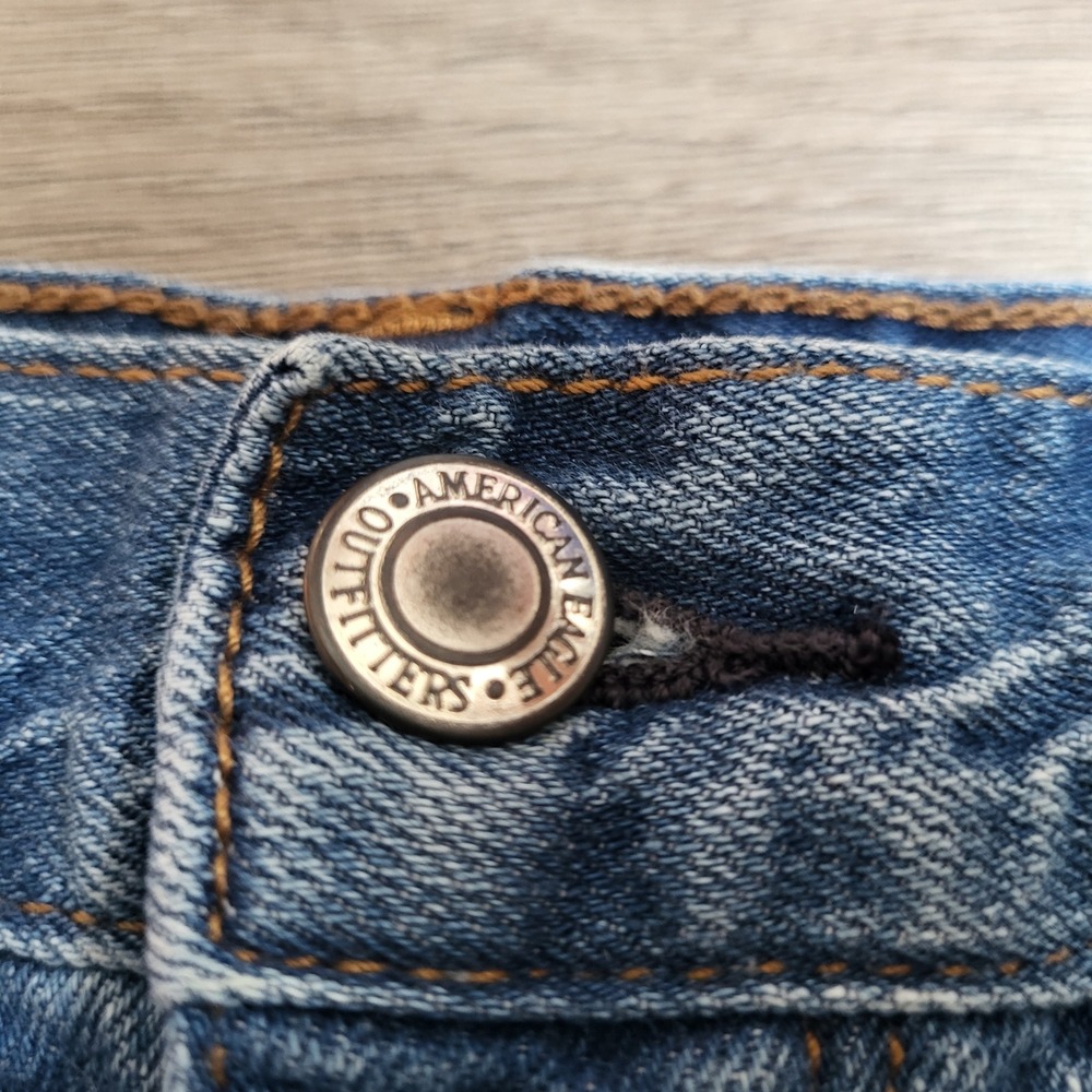 American Eagle Outfitters Vintage Hi Rise Festival Denim Shorts Distressed sz 4 - Picture 3 of 10